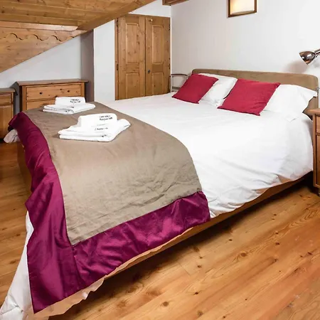 Apartment Vallet By Interhome Chamonix